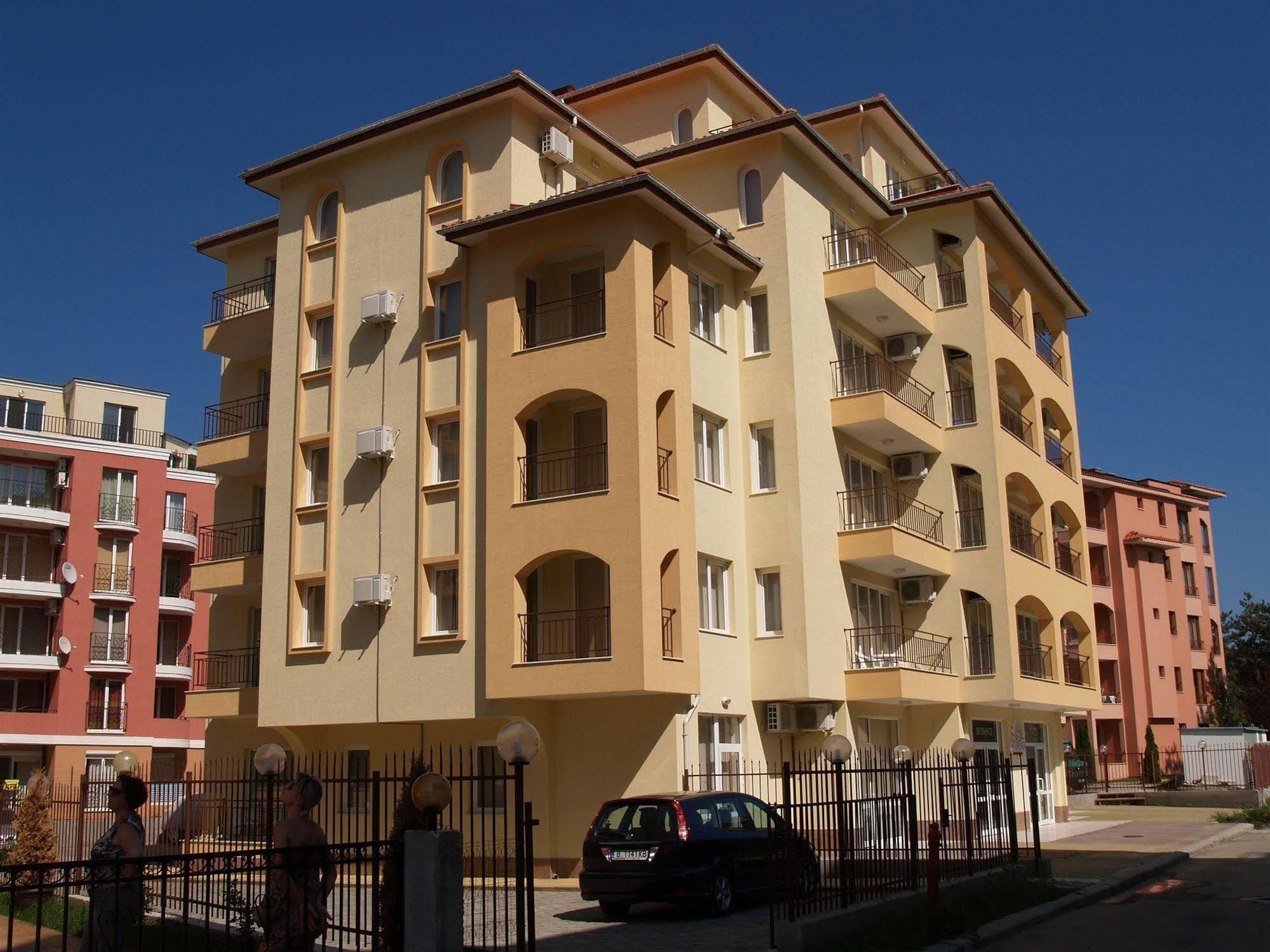 Sunflower Complex Слънчев бряг Екстериор снимка