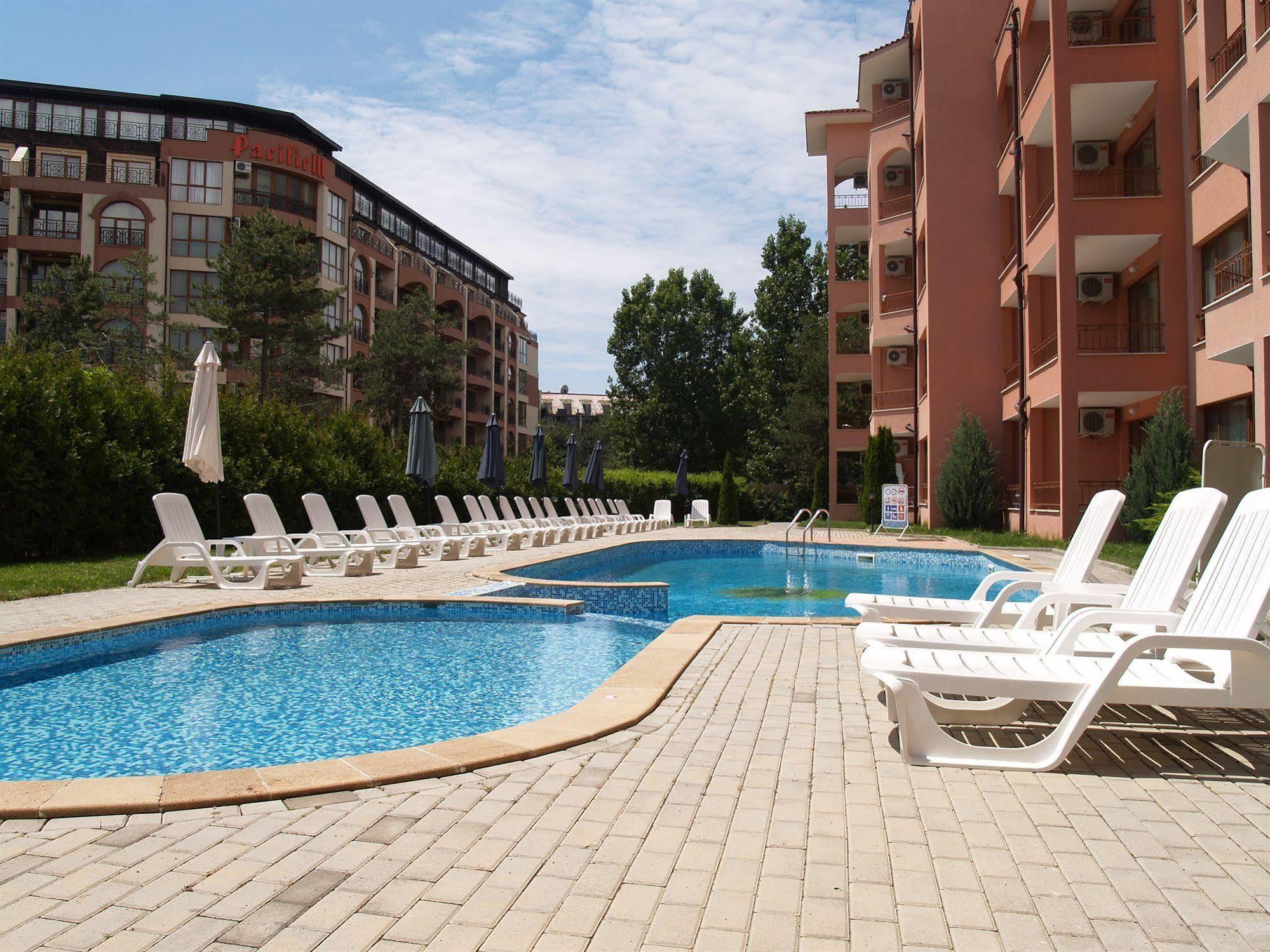 Sunflower Complex Слънчев бряг Екстериор снимка
